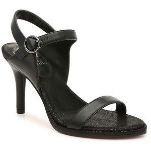 SIZE 8 M - Vince Camuto ‘Lynona Sandal’